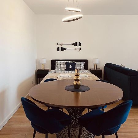 Apartament Myroom Pod Zaglami Zegrze Poludniowe Ngoại thất bức ảnh