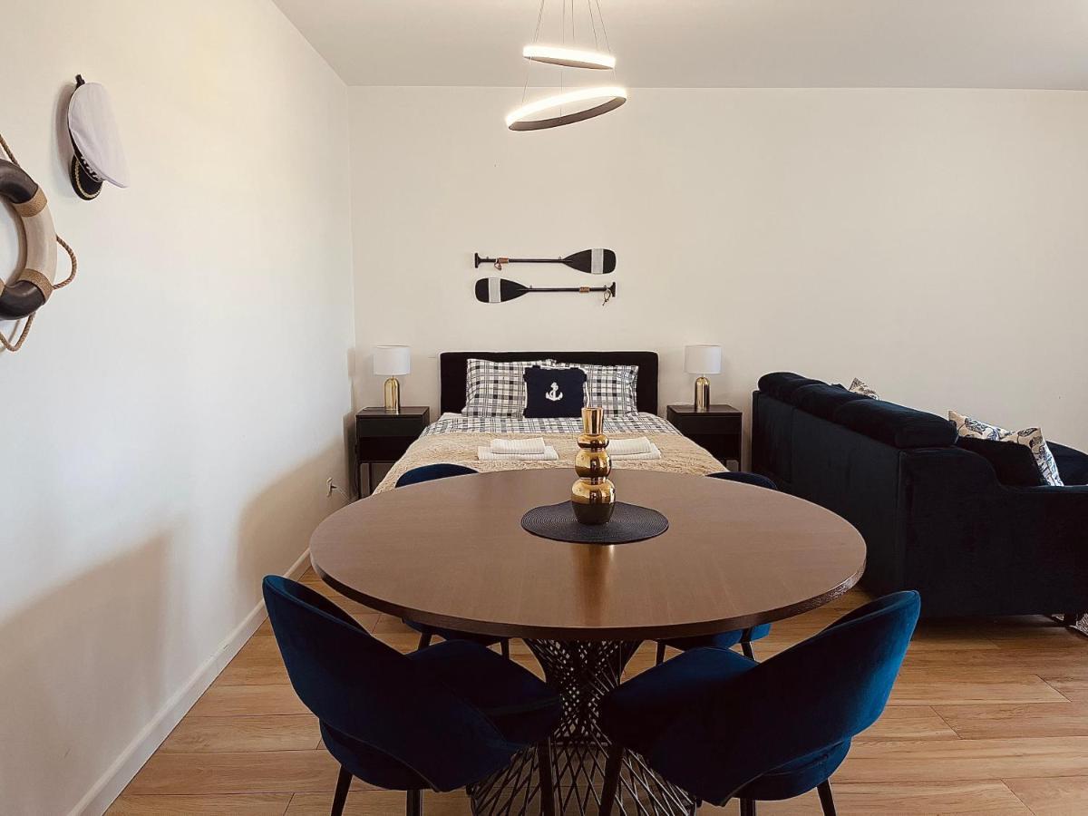 Apartament Myroom Pod Zaglami Zegrze Poludniowe Ngoại thất bức ảnh